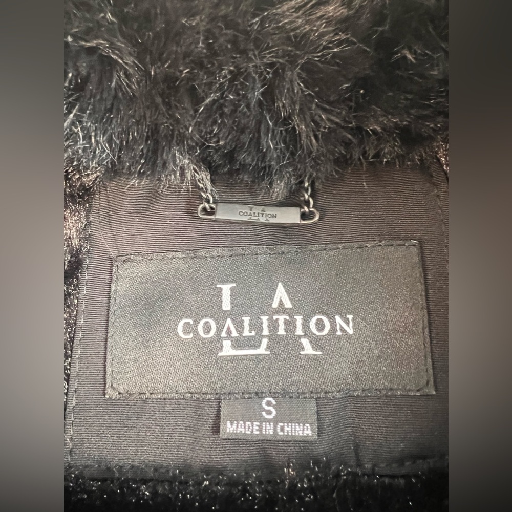 NWOT La Coalition VEGAN CLUB Fur Lined Coat - Picture 13 of 13